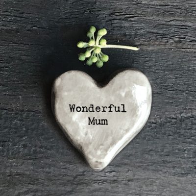 Wonderful Mum Heart Token