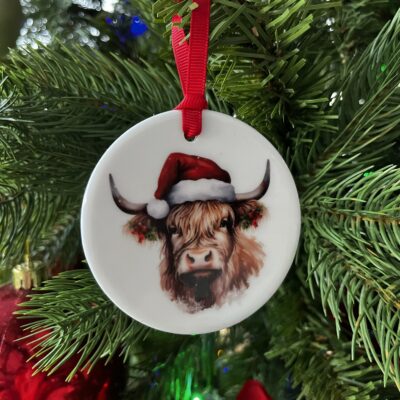 Highland cow hat holly